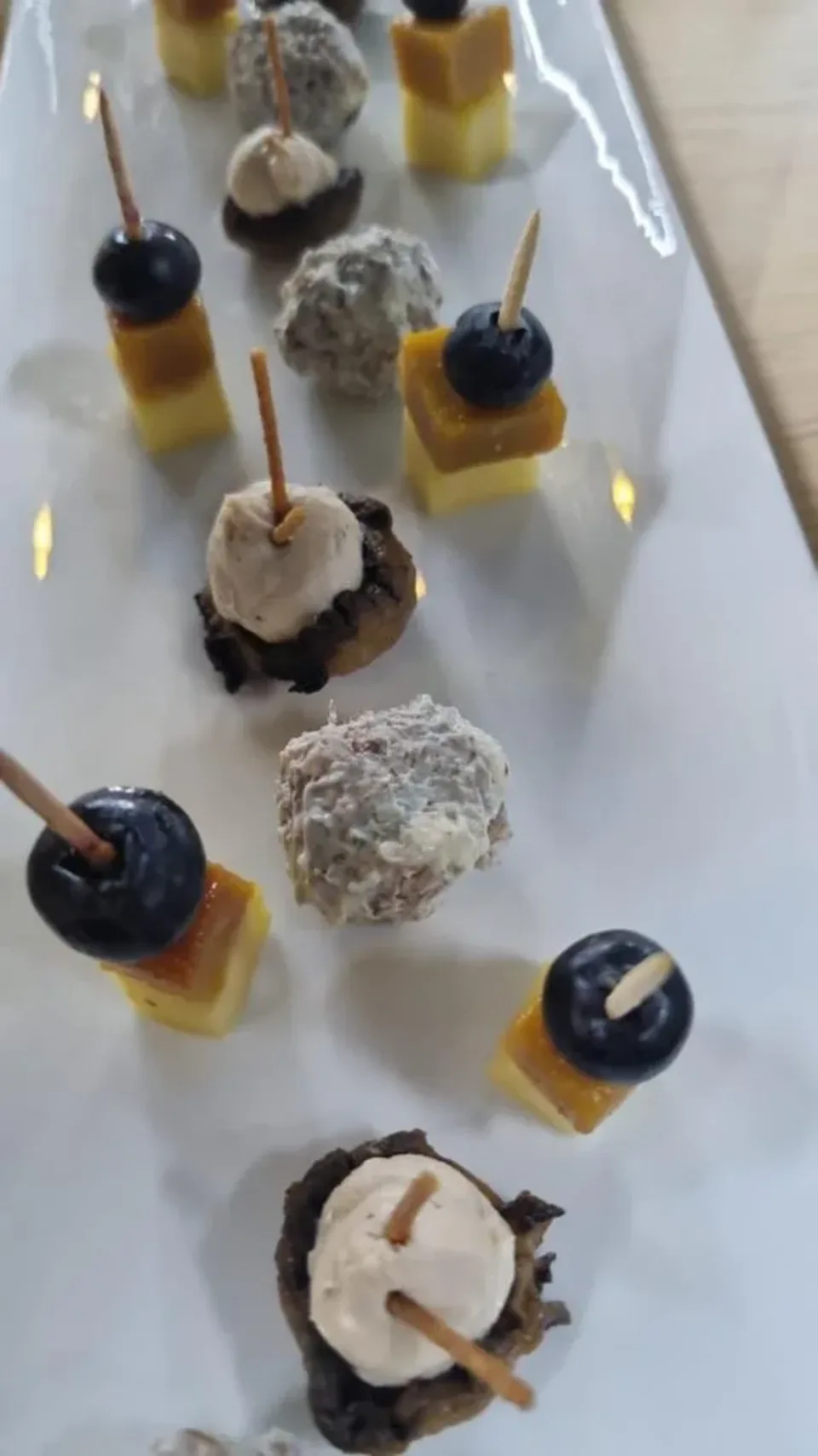 Buffet Con Postres Premium Cancun · Buffet